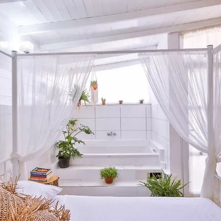 Hotel Mon Amour Alacati Cesme